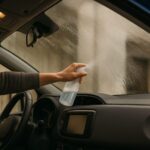 Autopflege – Top Tipps für streifenfreie Scheiben im Fahrzeug